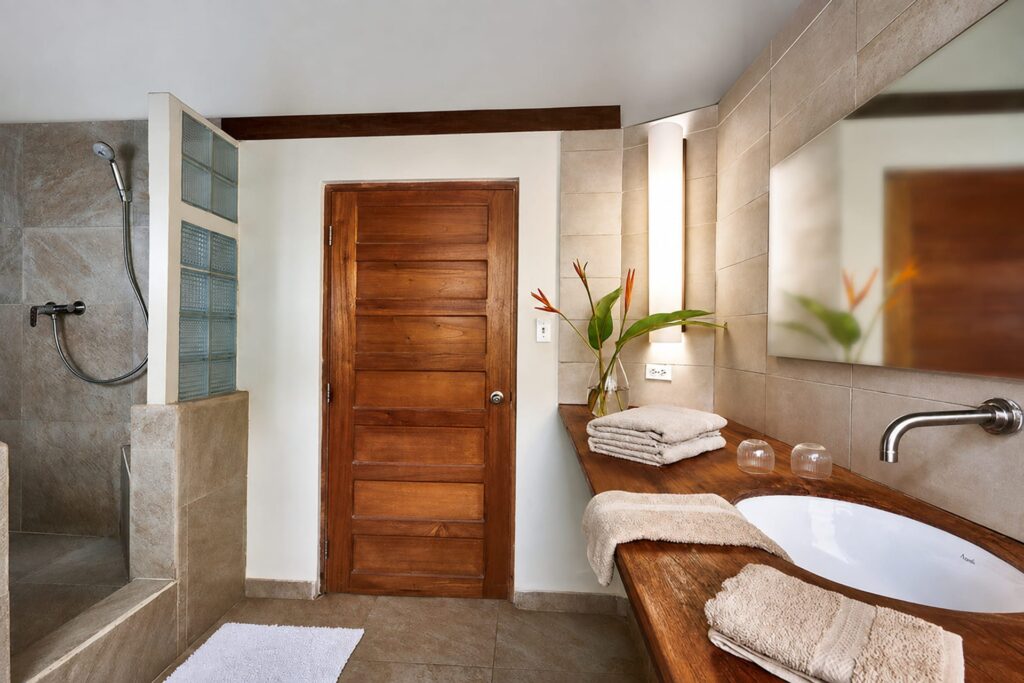 Badezimmer der Casa Oceanview mit Dusche